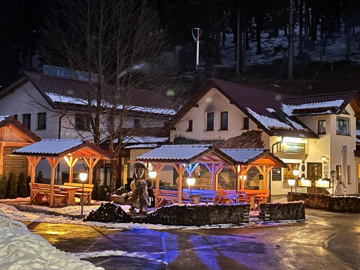 Hotel & Gasthaus Sterngrund Zella-Mehlis Εξωτερικό φωτογραφία